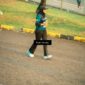 Runner Photo 4466125