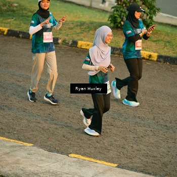 Runner Photo 4466165