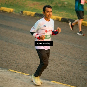 Runner Photo 4466359