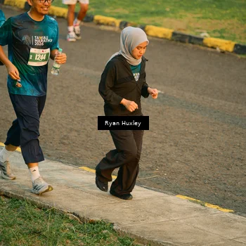 Runner Photo 4466399