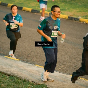 Runner Photo 4466401
