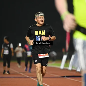 Runner Photo 4466407