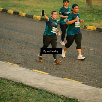 Runner Photo 4466512