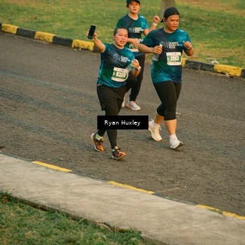 Runner Photo 4466525