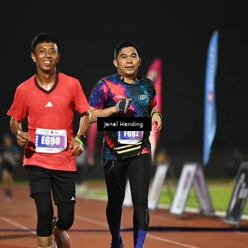 Runner Photo 4466595