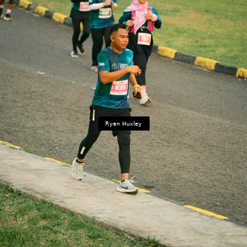 Runner Photo 4466945