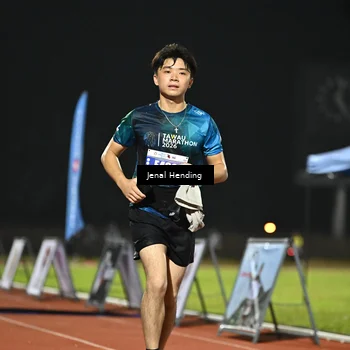 Runner Photo 4466971