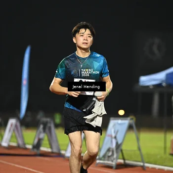 Runner Photo 4467040
