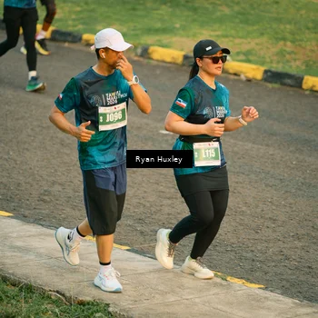 Runner Photo 4467070