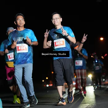 Runner Photo 4467117