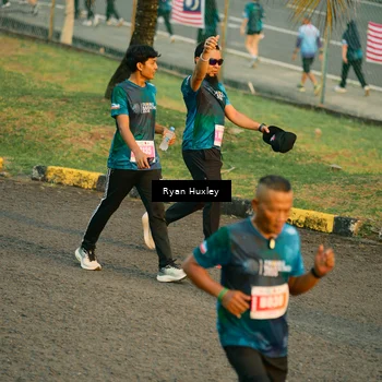 Runner Photo 4467294