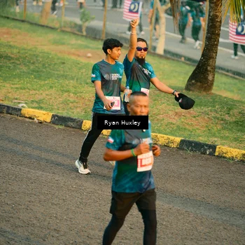 Runner Photo 4467298