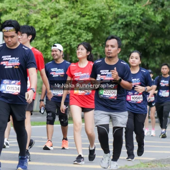 Runner Photo 44673