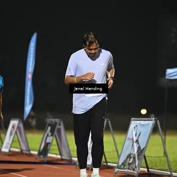 Runner Photo 4467393