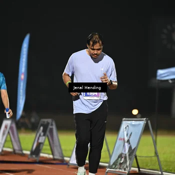Runner Photo 4467418