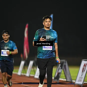 Runner Photo 4467470