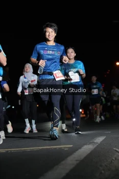 Runner Photo 4467606