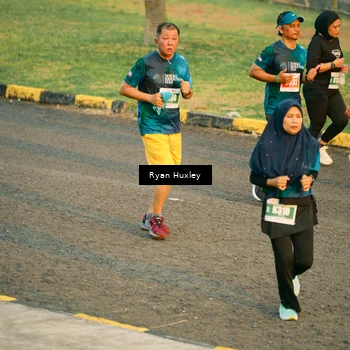 Runner Photo 4467750