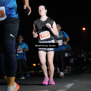 Runner Photo 4467840