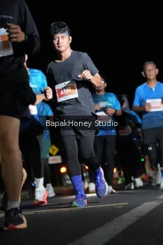 Runner Photo 4468034