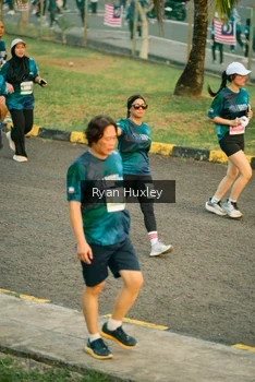 Runner Photo 4468057
