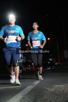 Runner Photo 4468095