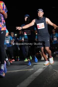 Runner Photo 4468096