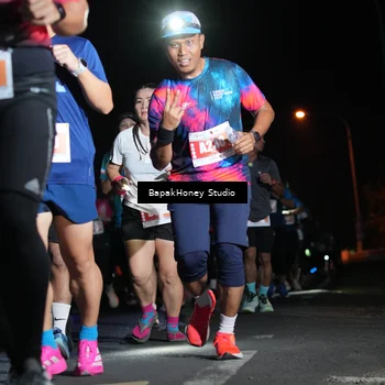 Runner Photo 4468135
