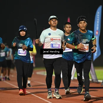 Runner Photo 4468173