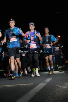 Runner Photo 4468255