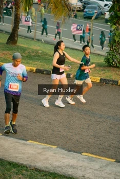 Runner Photo 4468258