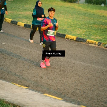 Runner Photo 4468388