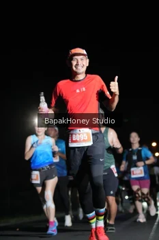 Runner Photo 4468415