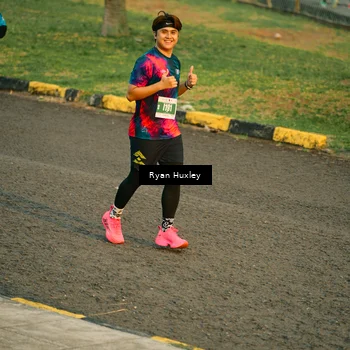 Runner Photo 4468433