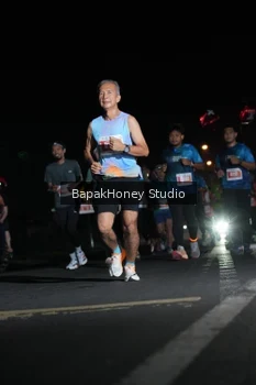 Runner Photo 4468452