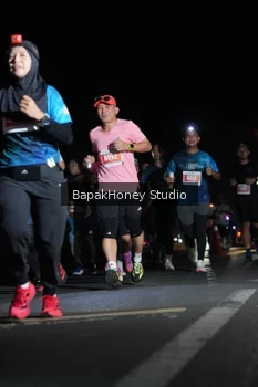 Runner Photo 4468544