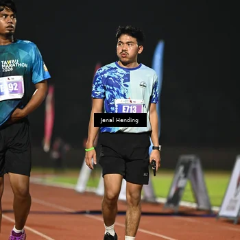 Runner Photo 4468596