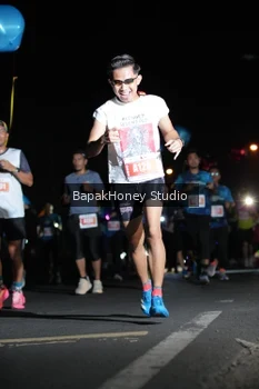 Runner Photo 4468615
