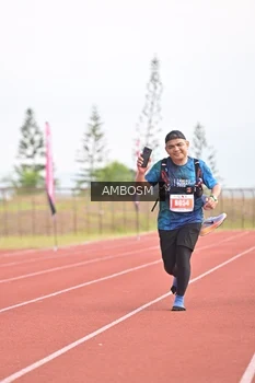 Runner Photo 4468630