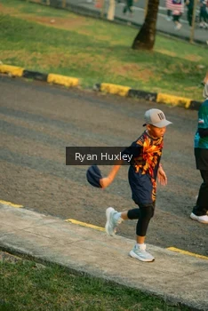 Runner Photo 4468755