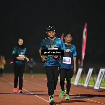 Runner Photo 4468894