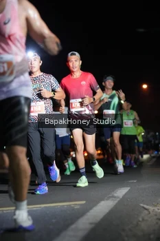 Runner Photo 4469250