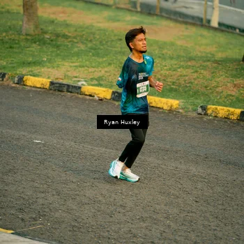 Runner Photo 4469257