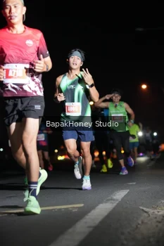 Runner Photo 4469279