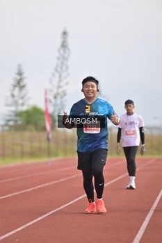 Runner Photo 4469342