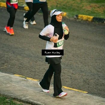 Runner Photo 4469373