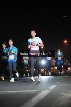 Runner Photo 4469693