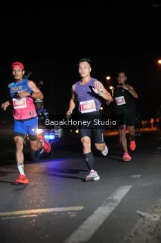 Runner Photo 4470013