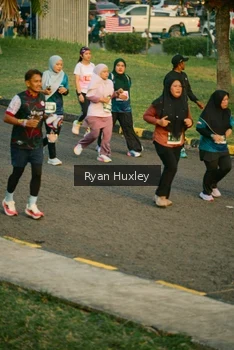 Runner Photo 4470063
