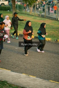 Runner Photo 4470064